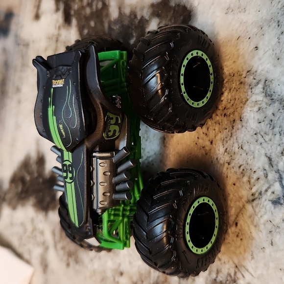 Hotwheels Radical Racer Monster Truck 4x4 black 1:64 scale - Picture 1 of 9